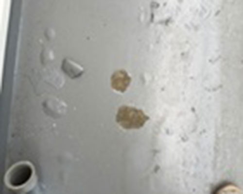防水層膨れ